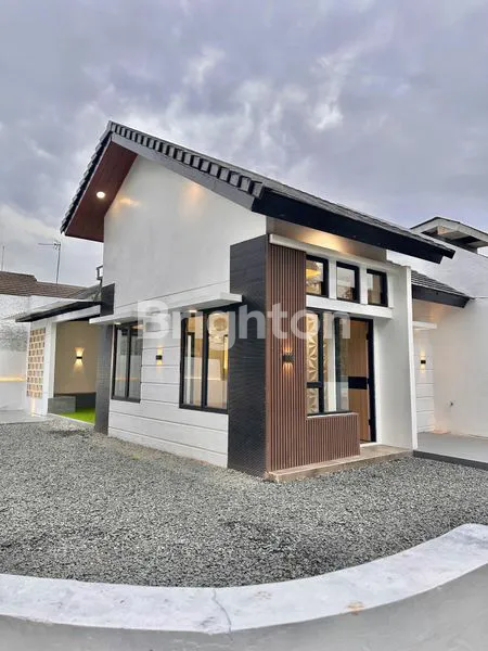 image RUMAH MEWAH MURAH SIAP HUNI HARVEST CITY CILEUNGSI (2)