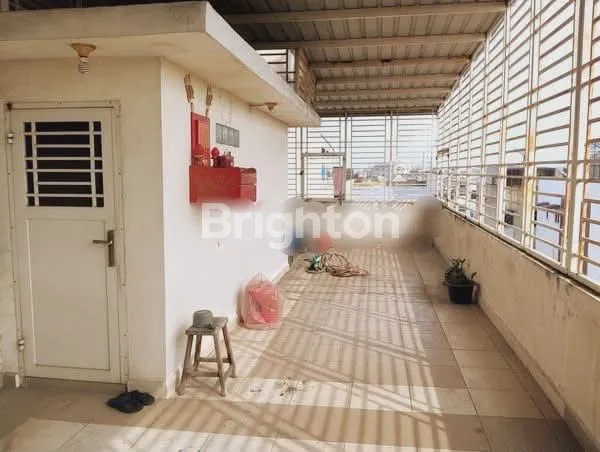 image RUKO 3  TINGKAT (8)