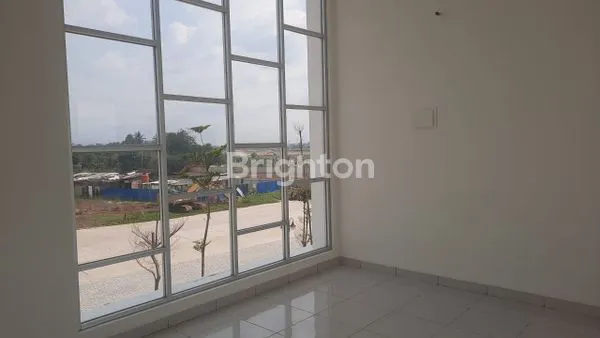 image RUKO 2 LANTAI SIAP USAHA, LOKASI AKSES MUDAH (7)