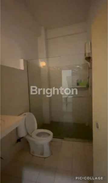 image RUKO STRATEGIS JELAMBAR, 3 LANTAI SIAP HUNI (7)