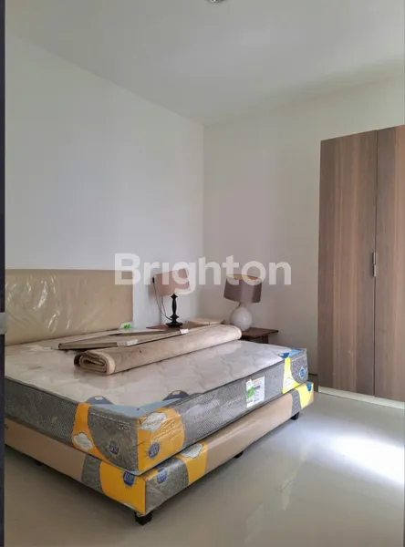 image DIJUAL RUMAH 2 LANTAI DE CASA RESIDENCE LAKARSANTRI – SIAP HUNI (4)