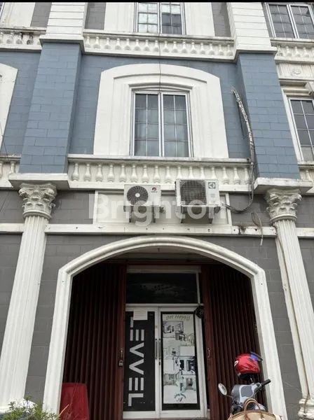 image RUKO BOLSENA BSD, 3 LANTAI, LOKASI STRATEGIS (2)