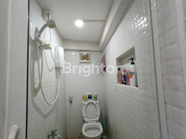 image RUKO 3 LANTAI DI RAYA PEMOGAN, DENPASAR SELATAN | LOKASI STRATEGIS | AKSES JALAN LEBAR (3)