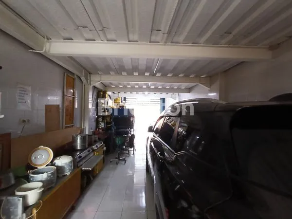 image RUKO 3 LANTAI DI RAYA PEMOGAN, DENPASAR SELATAN | LOKASI STRATEGIS | AKSES JALAN LEBAR (1)