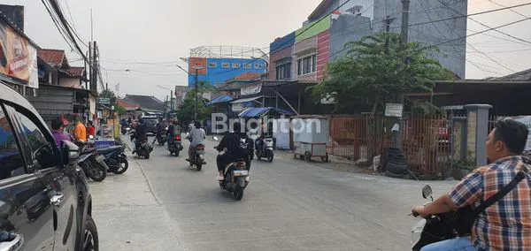 image BANGUNAN  SIAP USAHA  LOKASI STRATEGIS TEPI JALAN -  KARAWACI (8)
