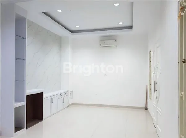 image DI SEWAKAN. RUMAH KOMPLEK CEMARA ASRI. FULL FURNISHED. KONDISI BAGUS. ONE STOP LIVING !! (7)