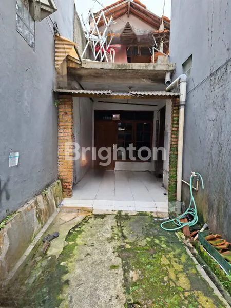 image DIJUAL RUMAH HITUNG TANAH DI KETAPANG JATIPADANG JAKARTA SELATAN  (2)
