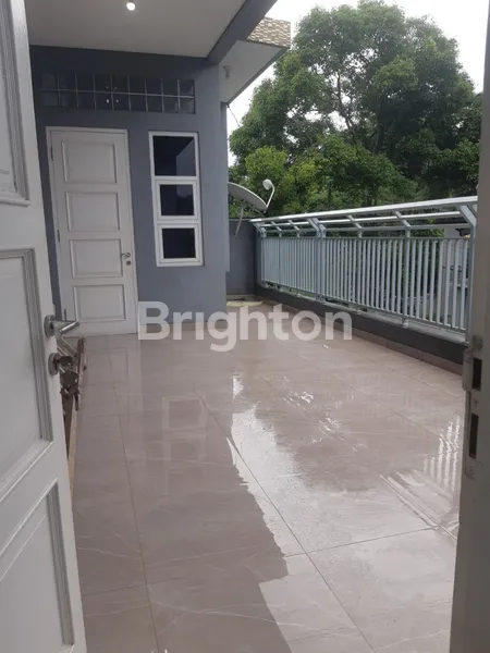 image DIJUAL RUMAH 2 LANTAI DI GRAHA CINERE – DEPOK (8)