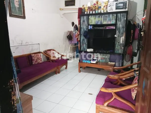 image RUMAH DI JL. DIMUN SANGAT STRATEGIS BEBAS BANJIR  (2)