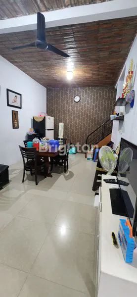 image RUMAH 2 LANTAI LT 85M², LOKASI PREMIUM JAKSEL (5)