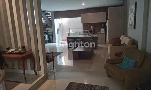 image RUMAH 3 LANTAI, DALAM CLUSTER RAFFLES HILL CIBUBUR, STRATEGIS 900 METER KE TOL CIBUBUR DAN JATIKARYA, SEBERANG TSM MALL (3)