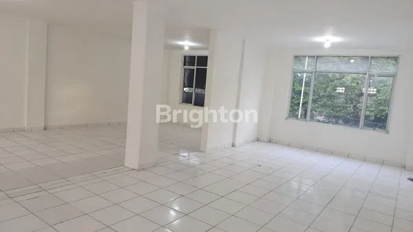 image RUKO GANDENG 3,5 LANTAI DI JL. RAYA JAKARTA-BOGOR (SUKARAJA, BOGOR BARAT) (3)