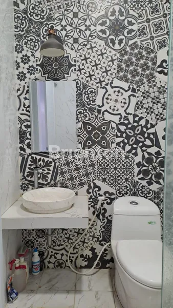 image RUMAH 2 LANTAI DI GRAHA CIBUBUR VIEW, BEKASI, 3 KT, LT 84 M², HARGA 1,4 M NEGO (8)