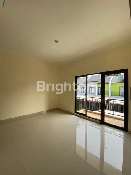 image RUMAH 2 LANTAI DI ASANA RESIDENCE CIBUBUR – LT 96 M², 3+1 KT, HARGA 1,7 M NEGO (5)