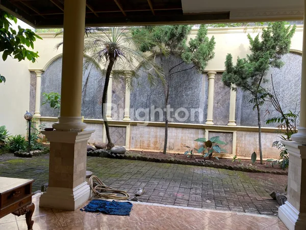 image RUMAH 2 LANTAI DI KAV DKI PONDOK KELAPA, LT 350 M², LB 450 M², 4+1 KT, HARGA 5,7 M (8)