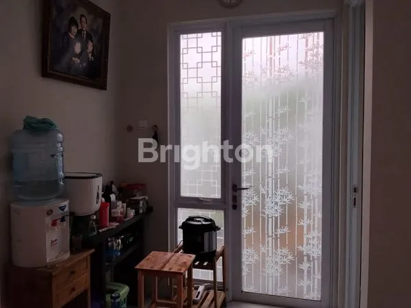 image RUMAH MINIMALIS PARAMOUNT PETALS SIAP HUNI (8)