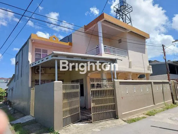 image RUMAH 7 KAMAR SIAP HUNI DI LETAK STRATEGIS DITENGAH KOTA MAKASSAR (1)