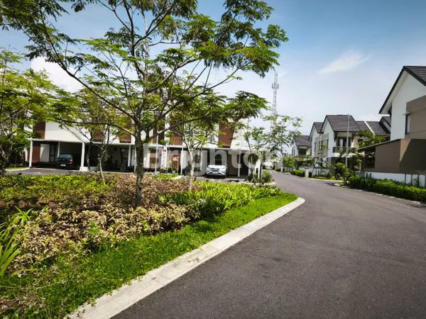 image RUMAH BARU SIAP HUNI POSISI D HOOK, AKSES TOL & PUSAT KOTA DI PODOMORO PARK BUAH BATU BANDUNG  (2)