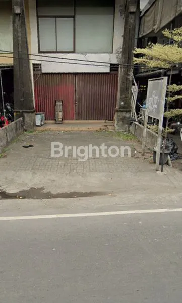 image RUKO 3 LANTAI SIAP HUNI DI LOKASI STRATEGIS PANJER  (3)