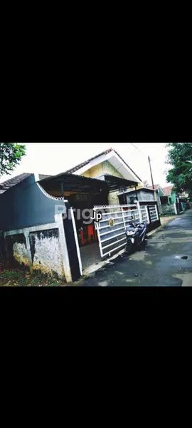 image RUMAH STRATEGIS, FURNISHED LENGKAP, DEKAT ANGKOT (1)
