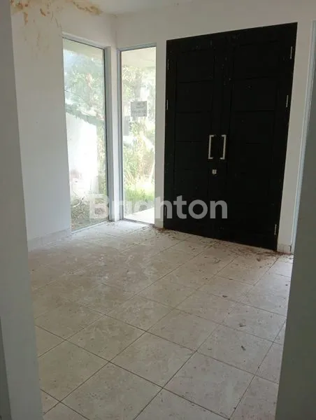 image PERUMAHAN ROYAL GRANDEN (2)