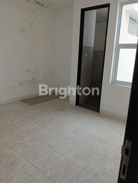 image PERUMAHAN ROYAL GRANDEN (3)