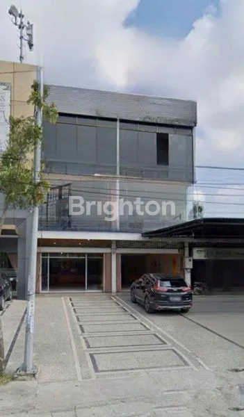 image RUKO GANDENG STRATEGIS JALAN RIAU DEKAT MAL CIPUTRA (1)