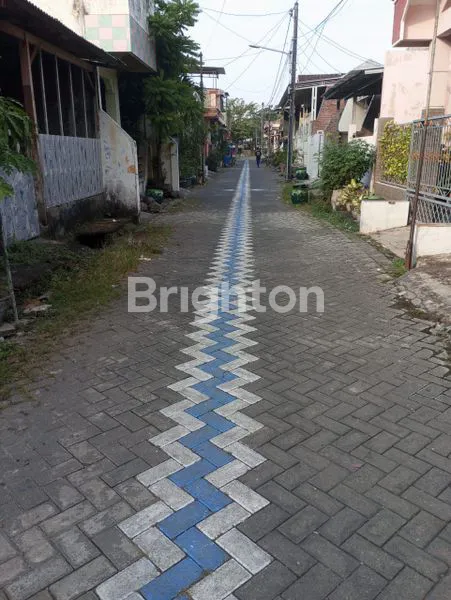 image RUMAH SIAP HUNI DI PONDOK BENOWO INDAH, SURABAYA (8)