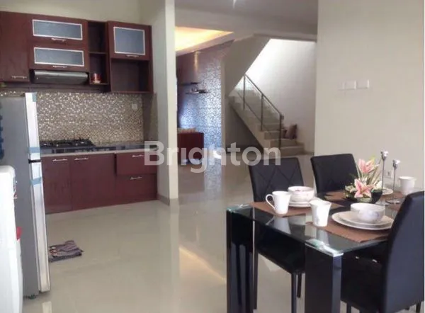 image RUMAH MEWAH 4 KT DI SEPINGGAN PRATAMA (3)