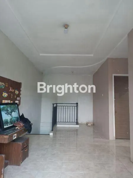 image DIJUAL RUMAH 2 LANTAI SIAP HUNI – SETU, BEKASI HARGA NEGO  (3)
