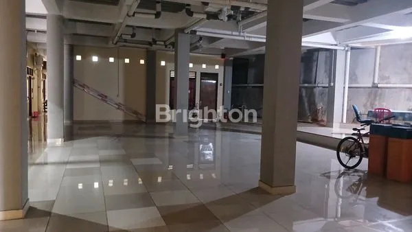 image DIJUAL KOS²AN, LAPANGAN BULU TANGKIS, RUKO DAN KANTOR YANG MASIH AKTIF LOKASI MT. HARYONO HARGA NEGO (2)