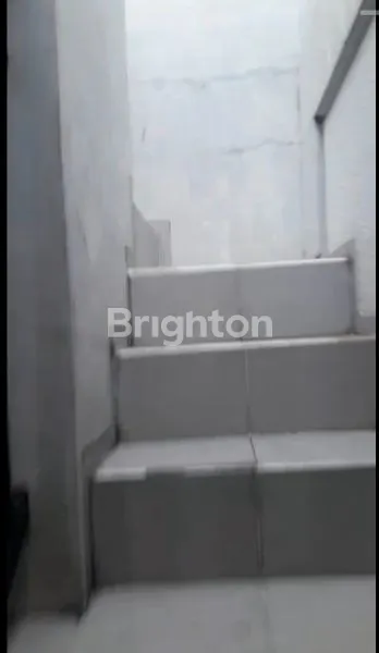 image DISEWAKAN  RUMAH PERMATA JINGGA (6)