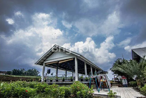 image BISNIS LENGKAP: VILLA, RESTO, KOLAM PANCING DI PACET (3)