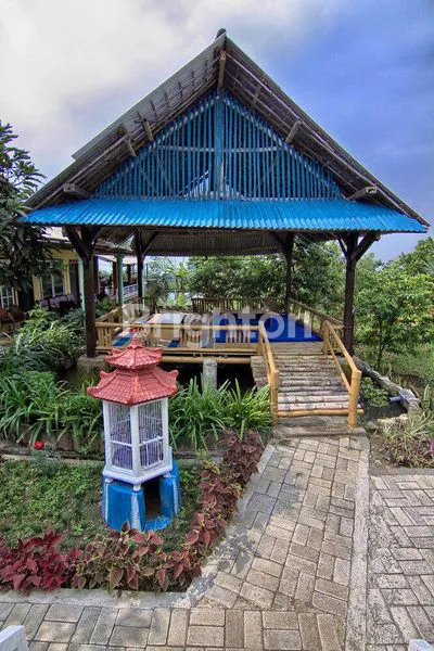 image BISNIS LENGKAP: VILLA, RESTO, KOLAM PANCING DI PACET (4)
