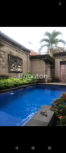 image RUMAH ELEGANT  DUA LANTAI (2)