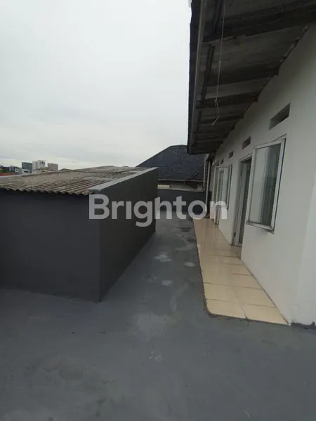 image RUMAH 2½LT SIAP HUNI DI AMPERA II PS MINGGU JAKARTA SELATAN (8)