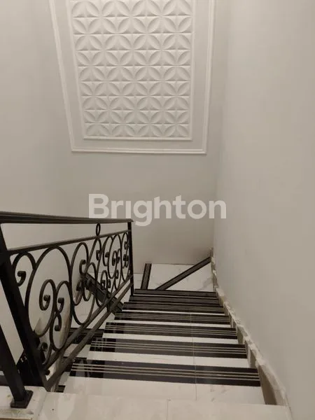 image RUMAH SANGAT CANTIK DI DEPOK  (2)