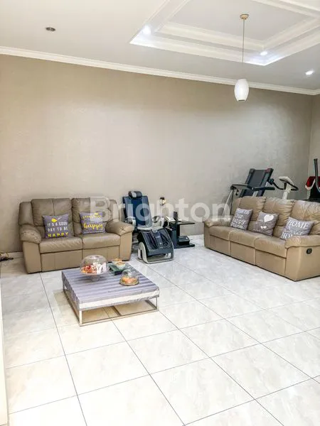 image RUMAH CANTIK HIGH CEILING WALET INDAH (2)