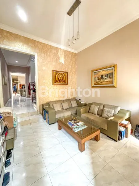 image RUMAH CANTIK HIGH CEILING WALET INDAH (5)