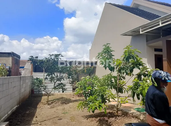 image RUMAH KEBUN  (1)