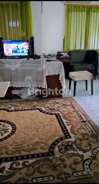 image RUMAH HOOK 2 LANTAI LT 221 M² DI KOTA WISATA (3)