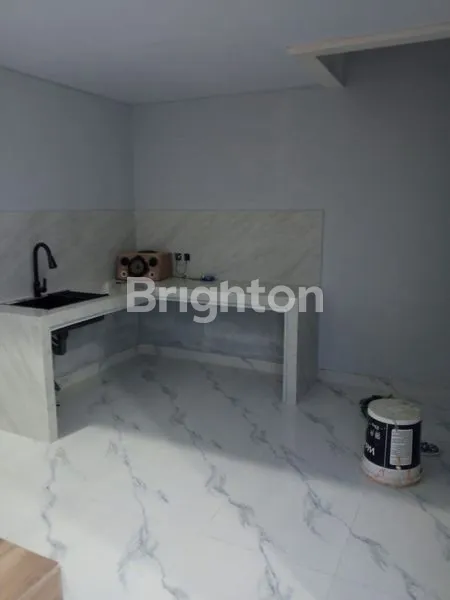 image RUMAH 2 LANTAI SIAP HUNI DI JL. IMPRES CILEDUG (4)