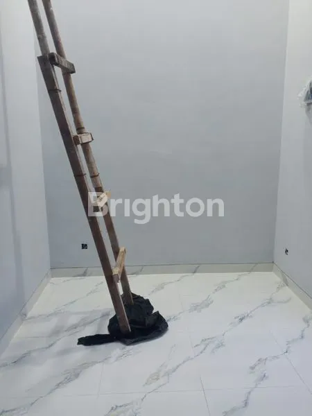 image RUMAH 2 LANTAI SIAP HUNI DI JL. IMPRES CILEDUG (2)