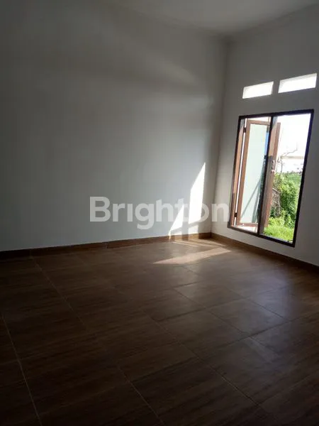 image RUMAH 2 LANTAI MINIMALIS DI TENGAH KOTA BALIKPAPAN (5)