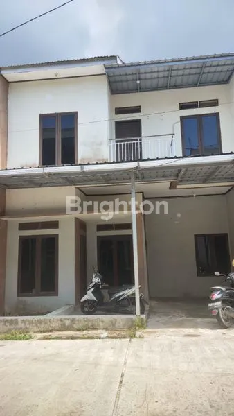 image RUMAH 2 LANTAI MINIMALIS DI TENGAH KOTA BALIKPAPAN (1)