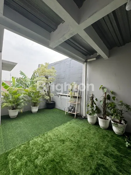 image RUMAH 2 LANTAI DI KRAMAT JATI, JAKARTA TIMUR – LT 132 M², KEAMANAN 24 JAM (8)