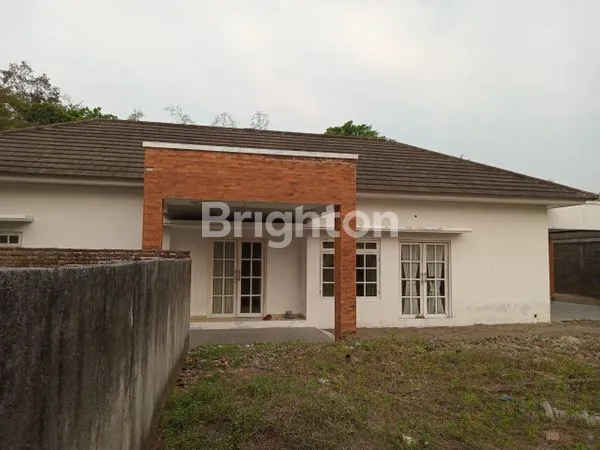 image TANAH LUAS 701M² + RUMAH, STRATEGIS DI MLATI (3)