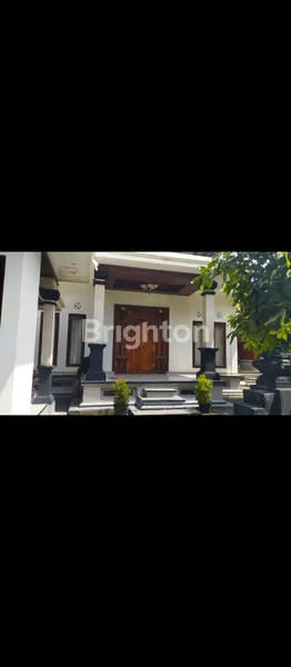 image HUNIAN RUMAH DENGAN DESAIN APIK (1)