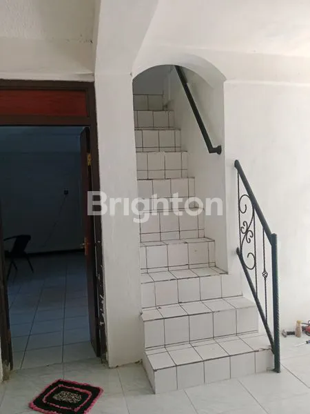 image DISEWAKAN RUMAH STRATEGIS 123 M², SHM, LOKASI  NYAMAN & STRATEGIS (5)