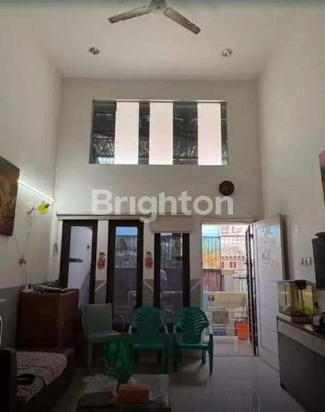 image RUMAH HUNIAN 3 LANTAI DI JELAMBAR, 5 KT & SHM (1)